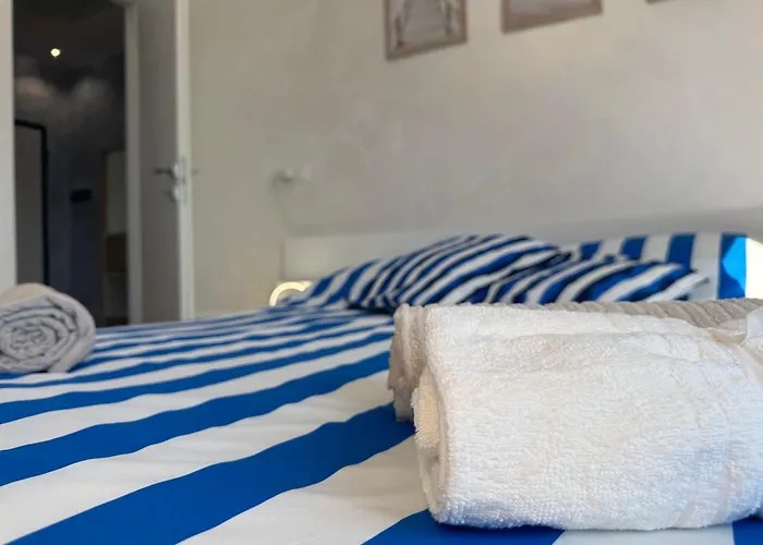 Albissola Vista Mare Апартаменты *